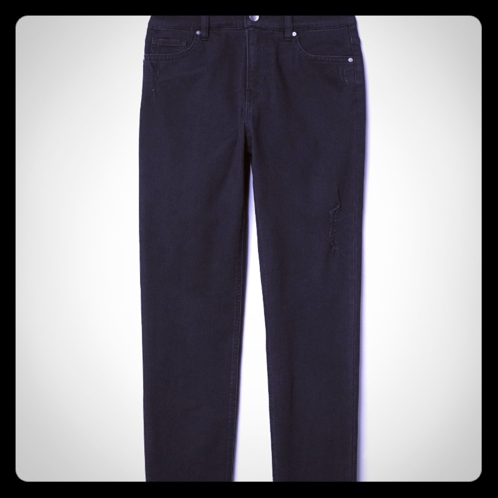 New distressed black jeans
